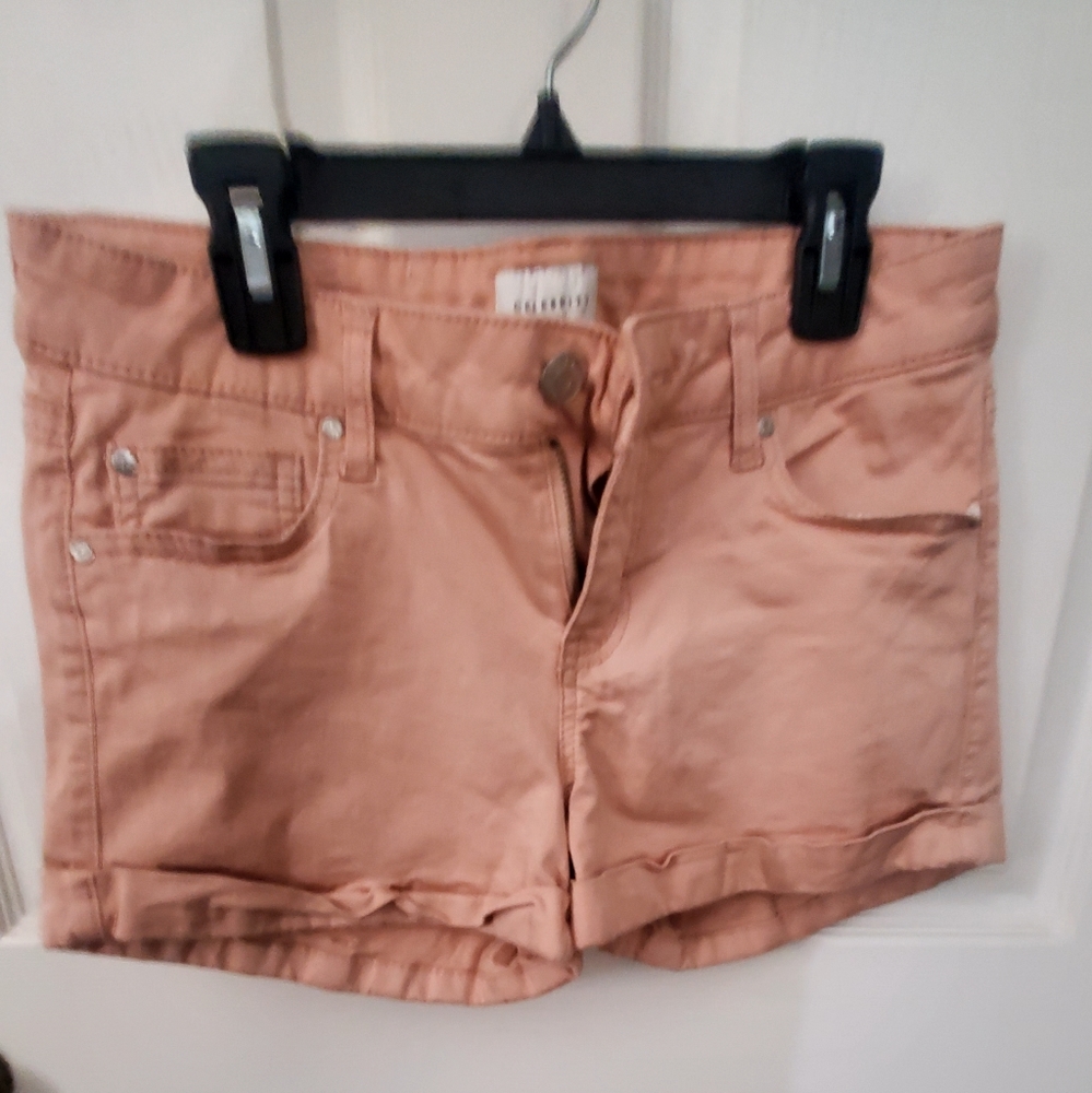 Women's shorts size 5